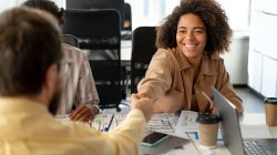 terceirizar a folha de pagamento